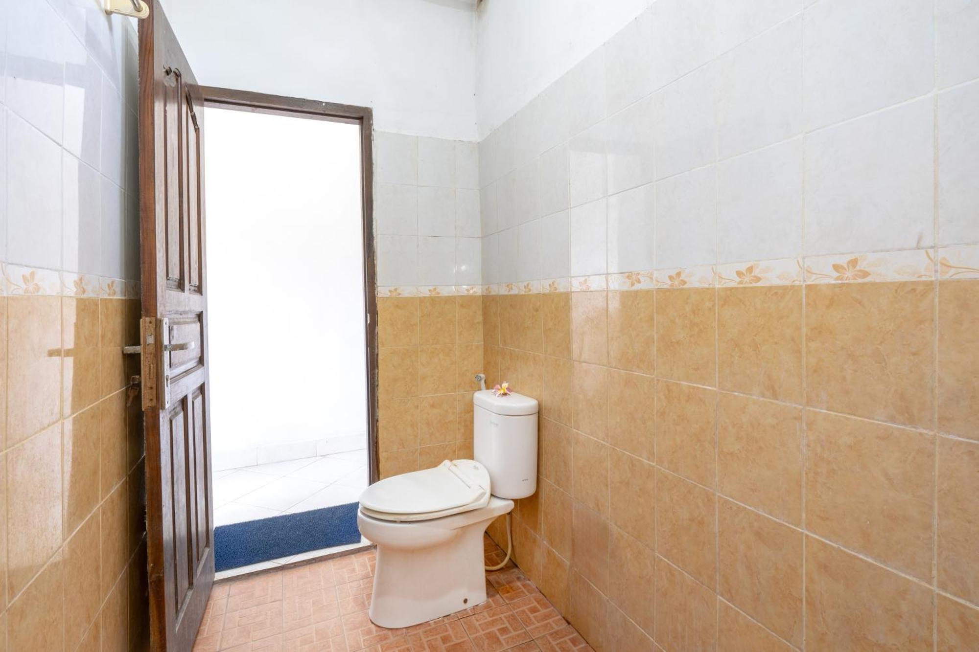 Widia Homestay Nusa Lembongan Экстерьер фото